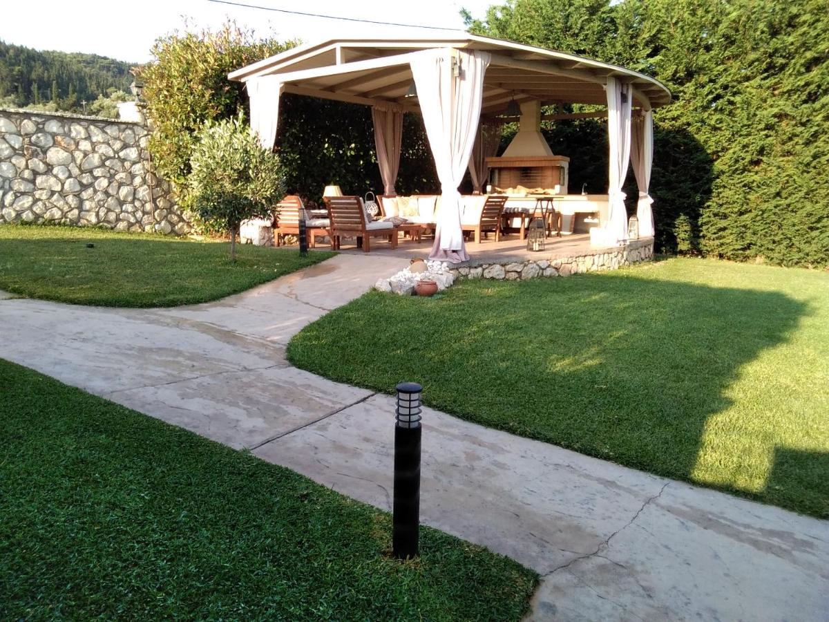 Villa Adelais Tsoukaládhes Dış mekan fotoğraf